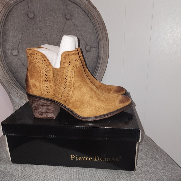 Pierre Dumas Western Bootie - Picture 2 of 5